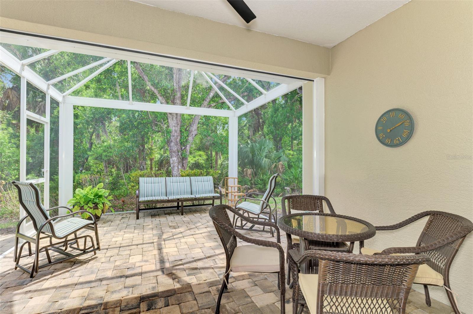 STRATFORD GLENN ST ANDREWS PARK - Residential