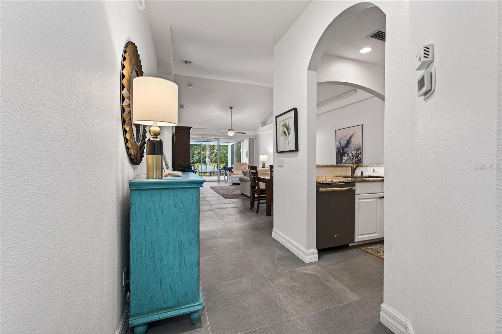 STRATFORD GLENN ST ANDREWS PARK - Residential