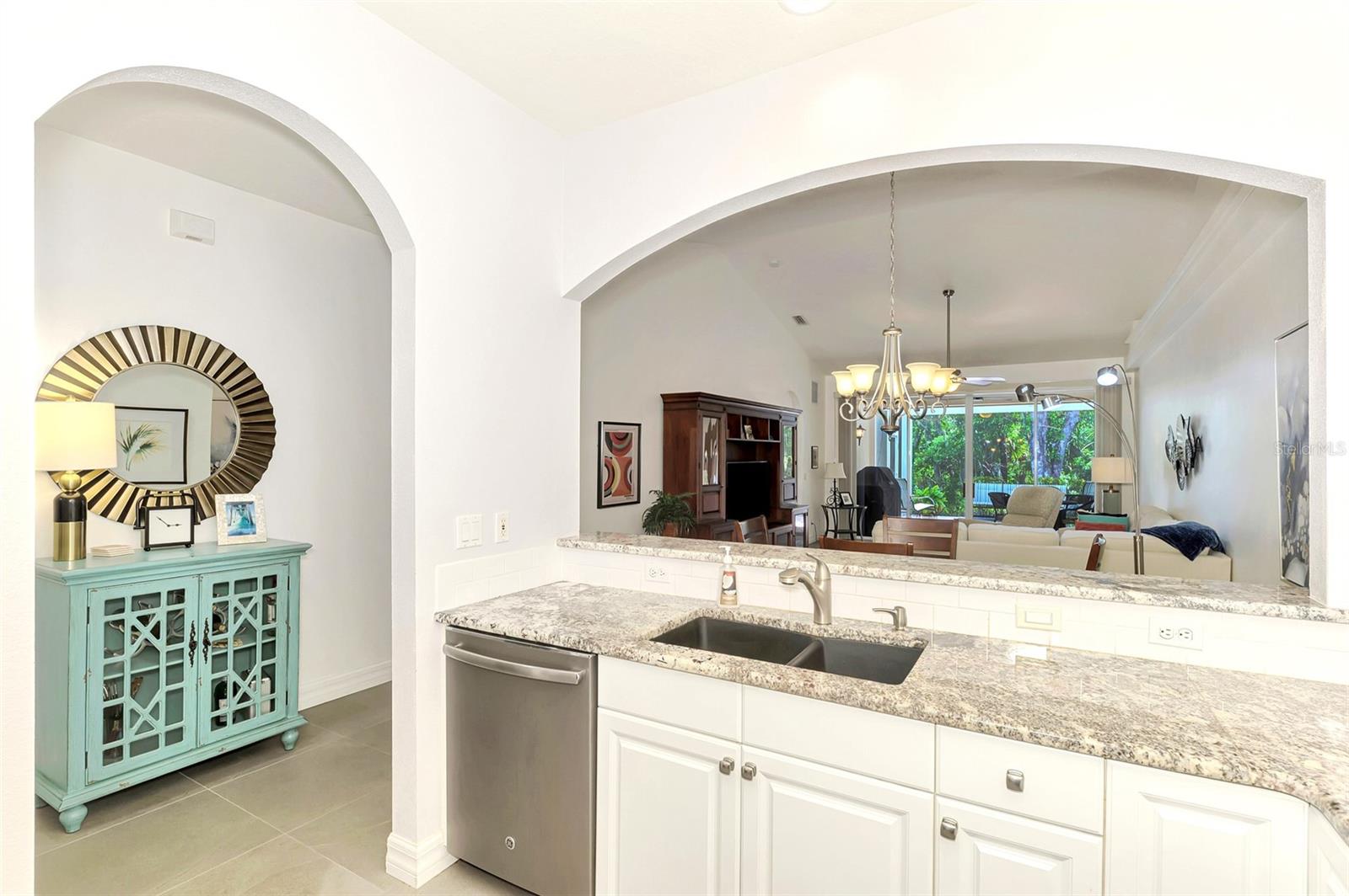 STRATFORD GLENN ST ANDREWS PARK - Residential