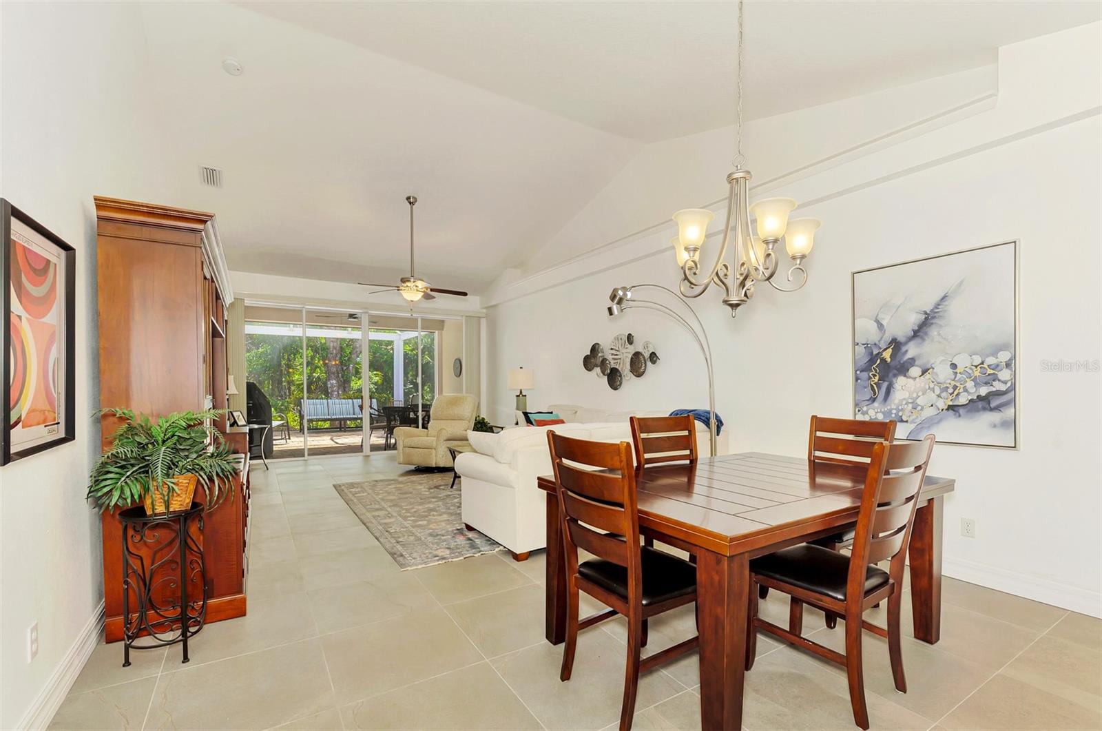 STRATFORD GLENN ST ANDREWS PARK - Residential