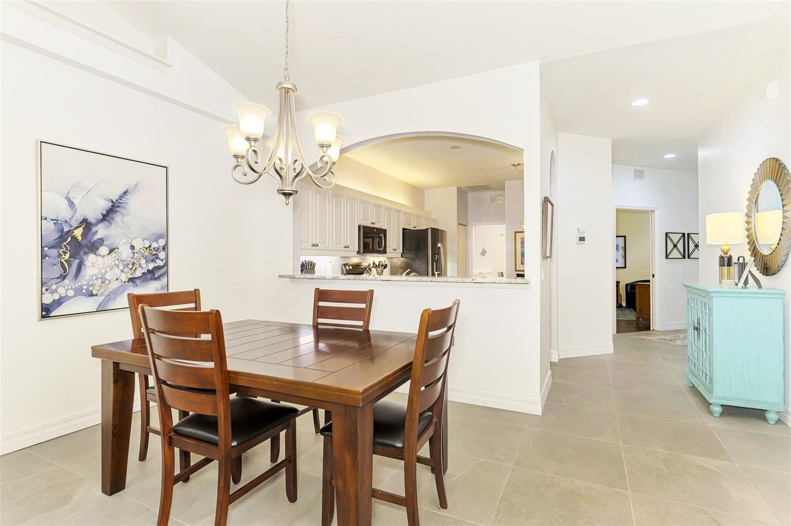 STRATFORD GLENN ST ANDREWS PARK - Residential