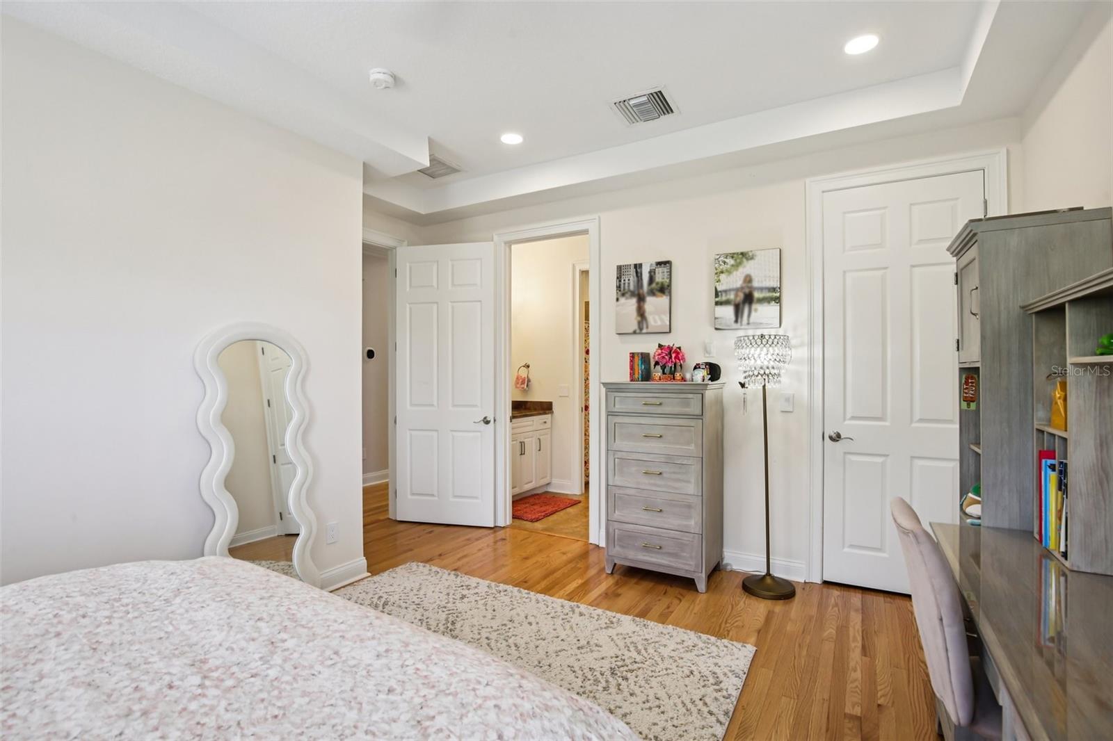 SOUTHLAND - Residential