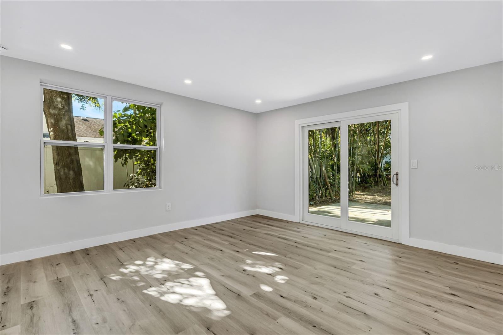 BILTMORE GARDENS - Residential