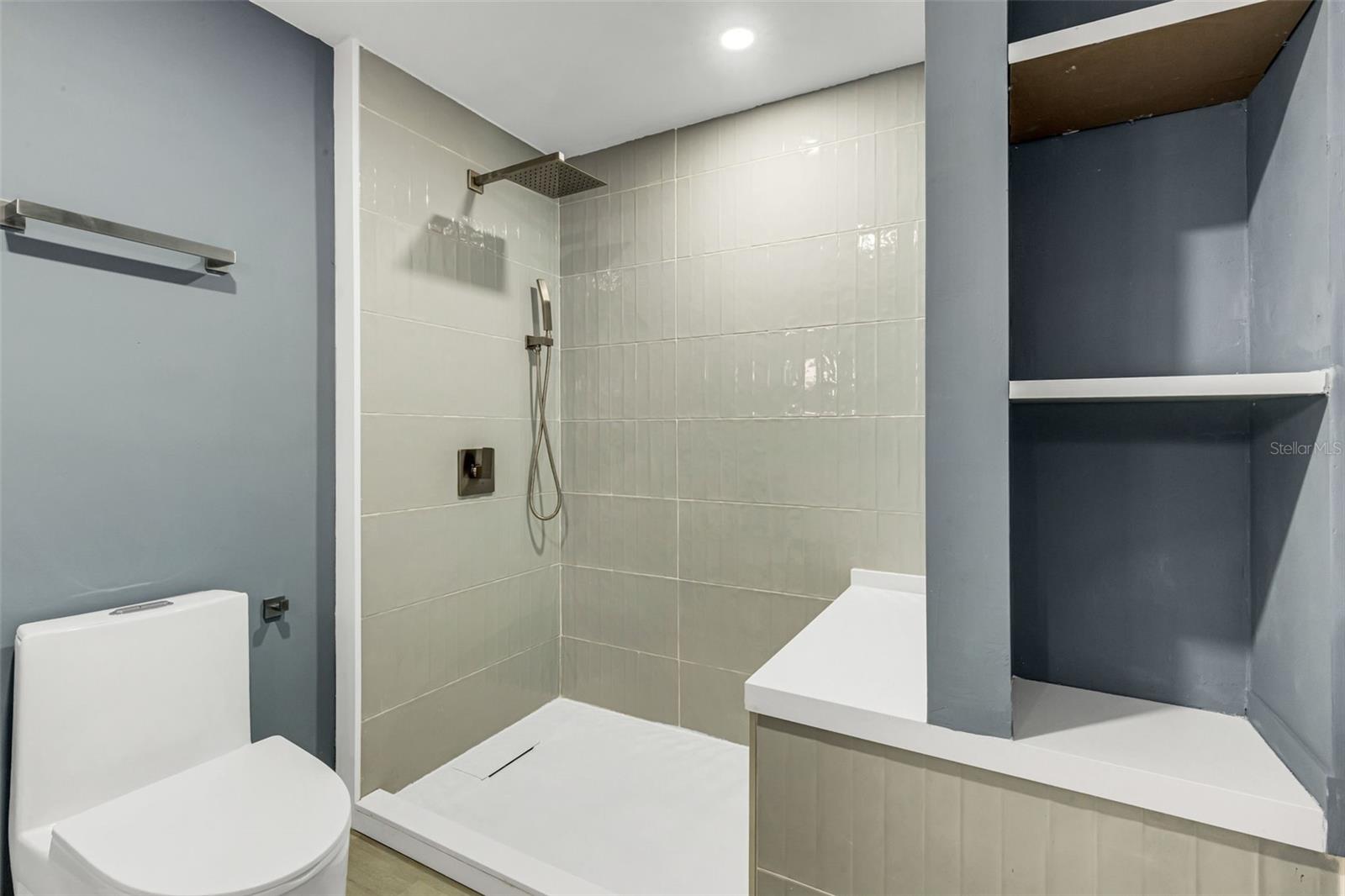 BILTMORE GARDENS - Residential