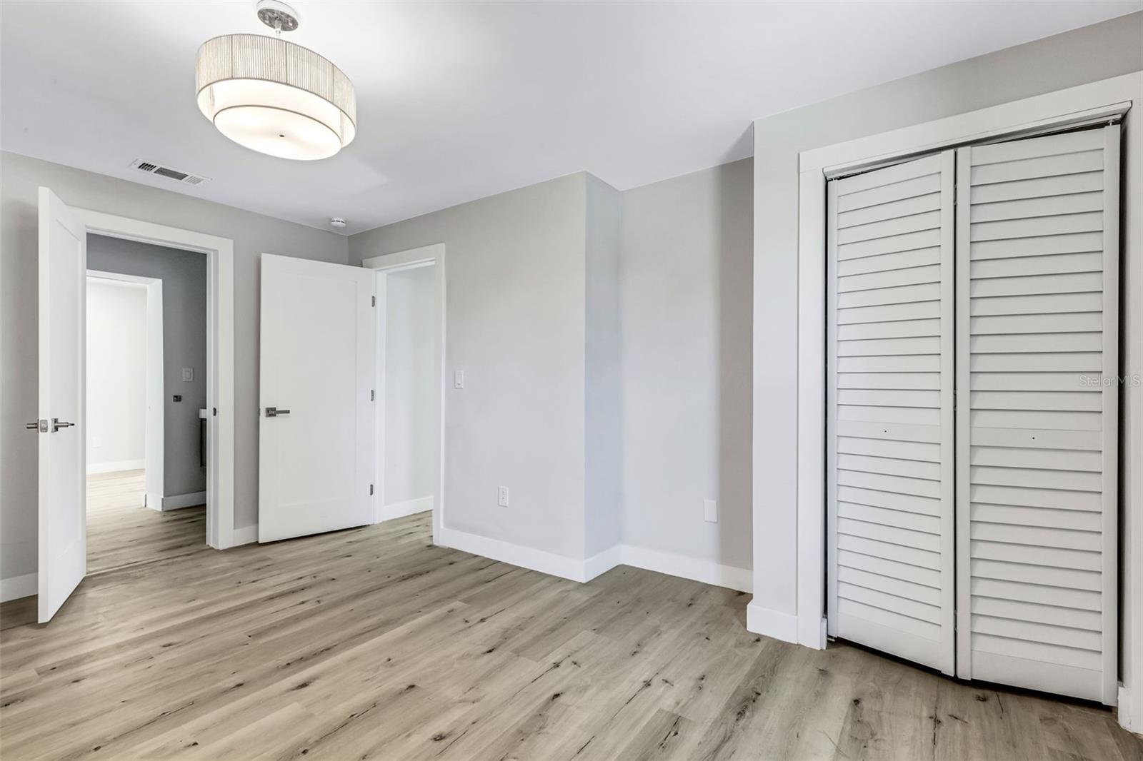 BILTMORE GARDENS - Residential