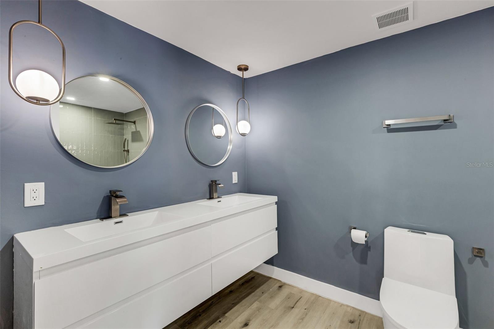 BILTMORE GARDENS - Residential