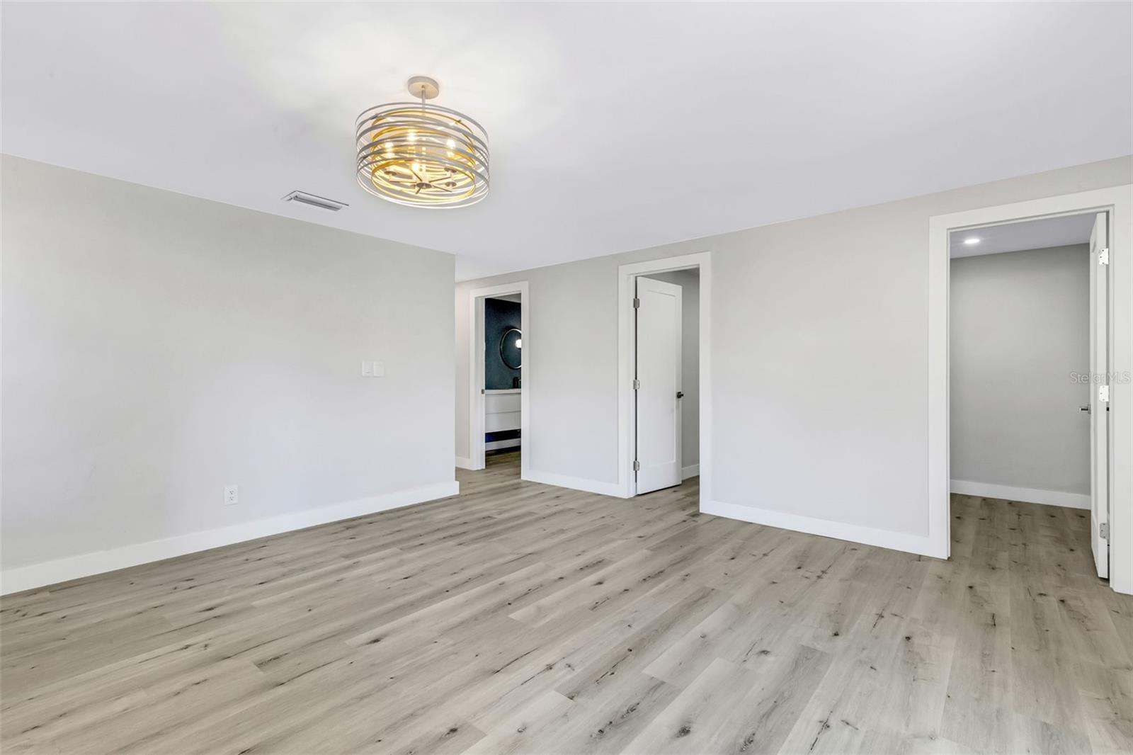 BILTMORE GARDENS - Residential