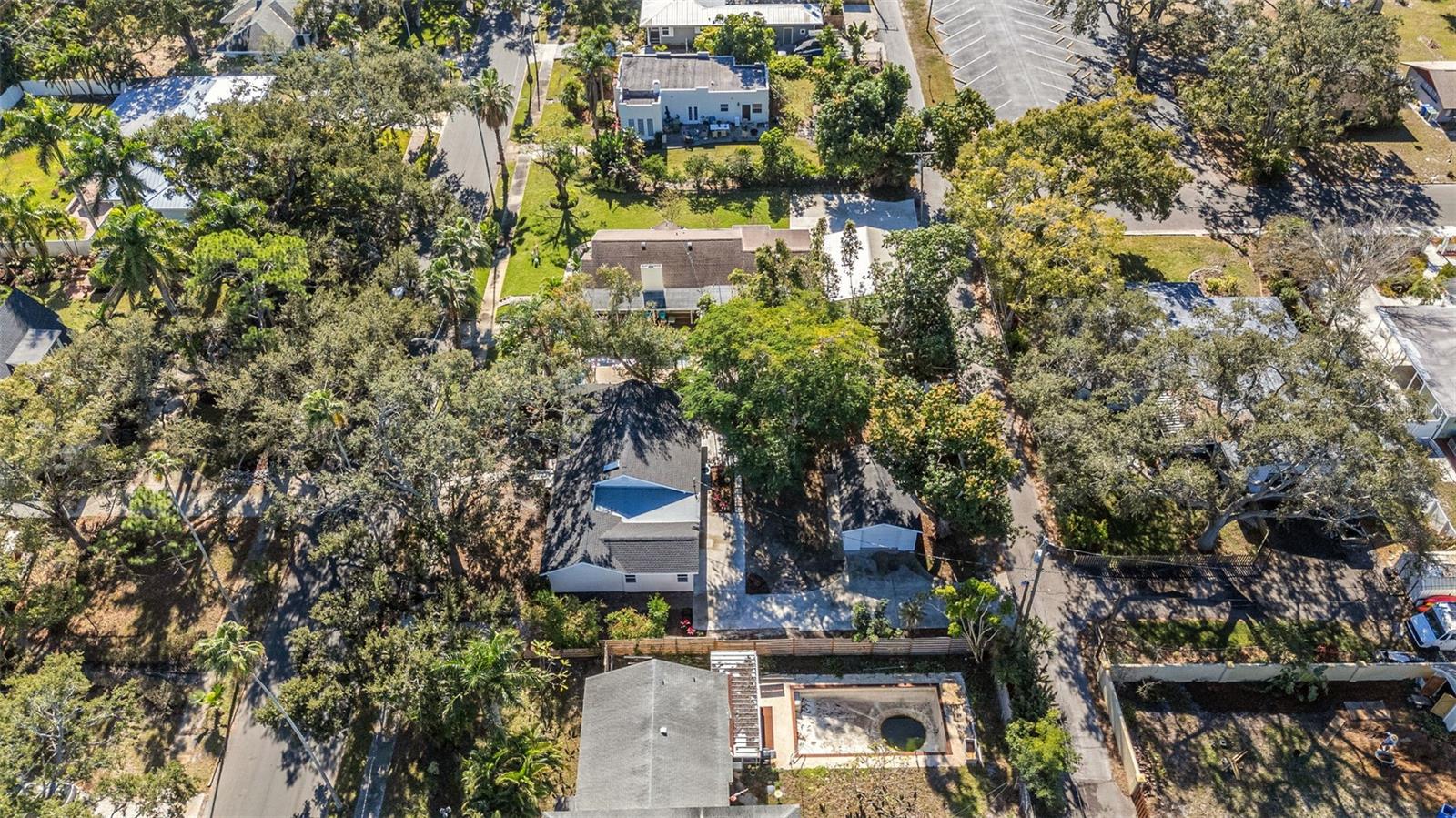 BILTMORE GARDENS - Residential