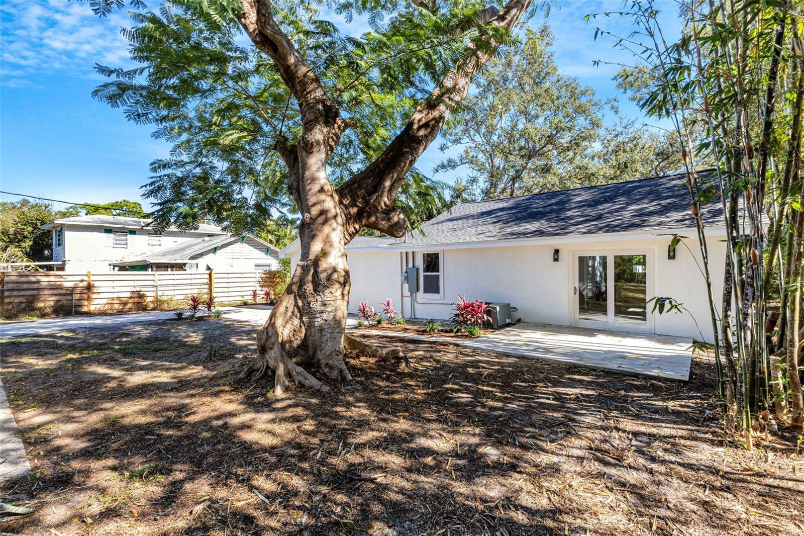 BILTMORE GARDENS - Residential