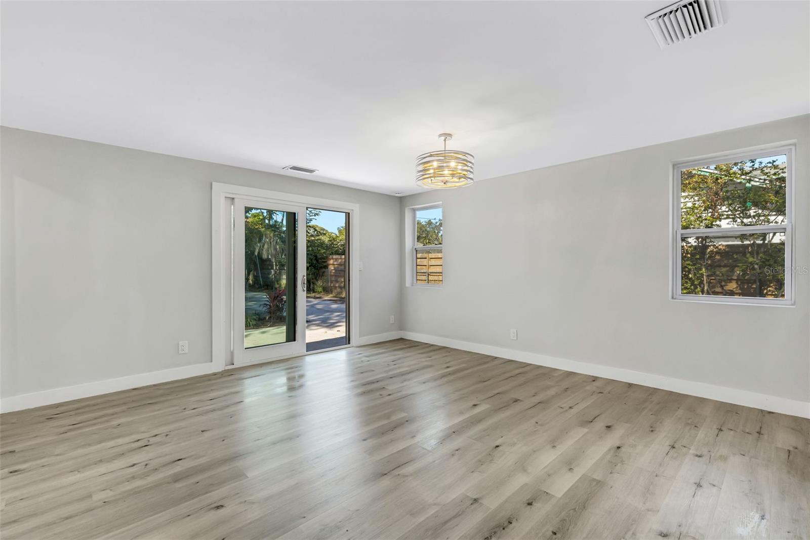 BILTMORE GARDENS - Residential