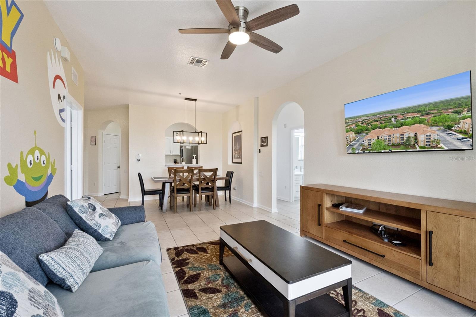 VENTURA AT WINDSOR HILLS, WINDSOR HILLS - Residential