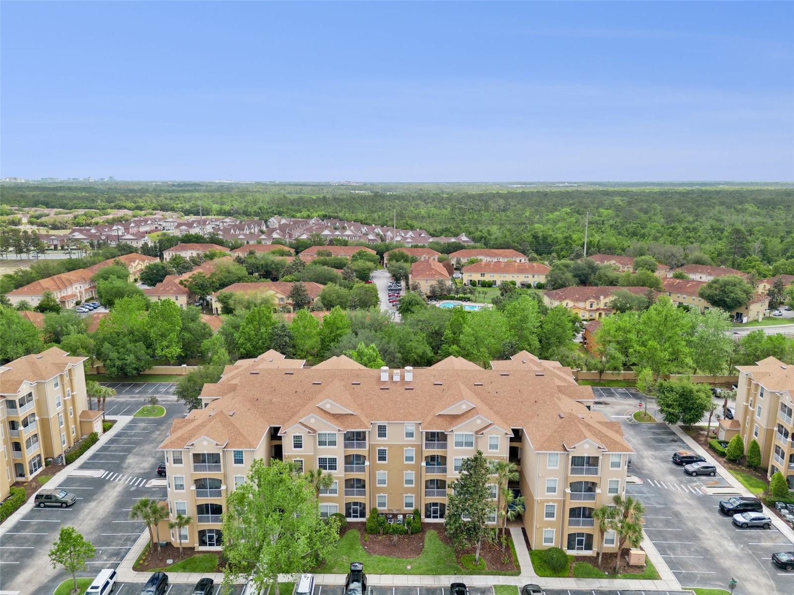 VENTURA AT WINDSOR HILLS, WINDSOR HILLS - Residential