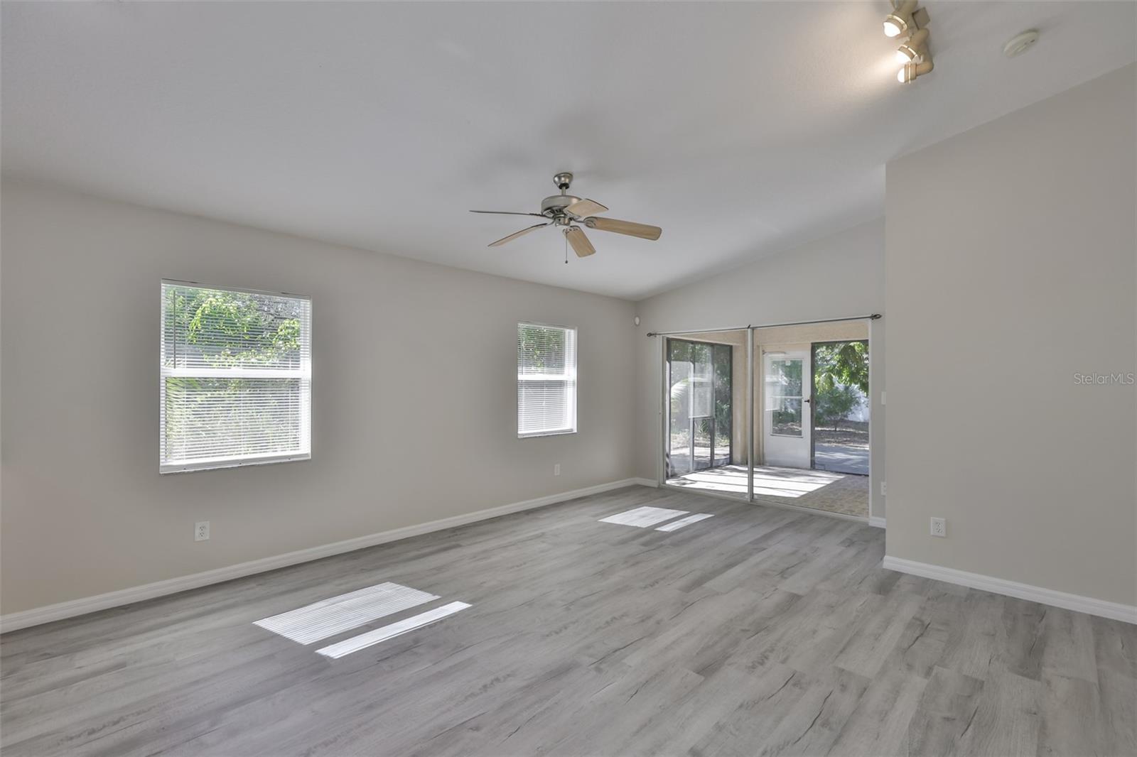 TAMPA BAY HIGHLANDS - Residential Lease