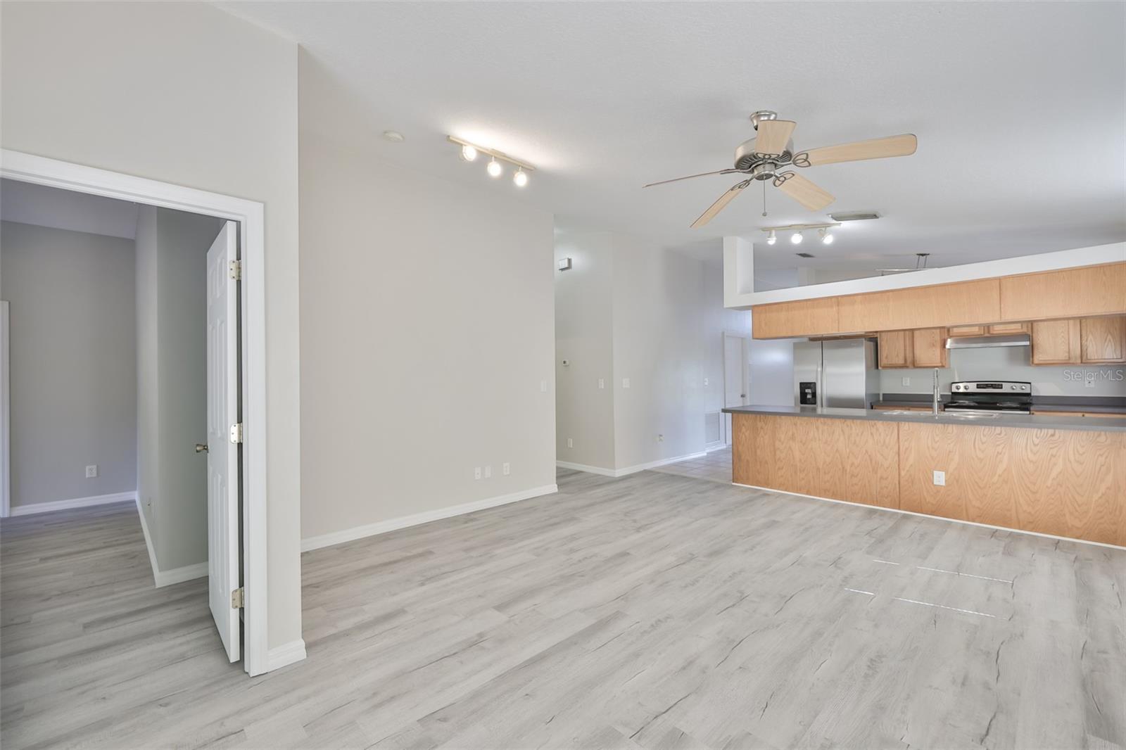 TAMPA BAY HIGHLANDS - Residential Lease