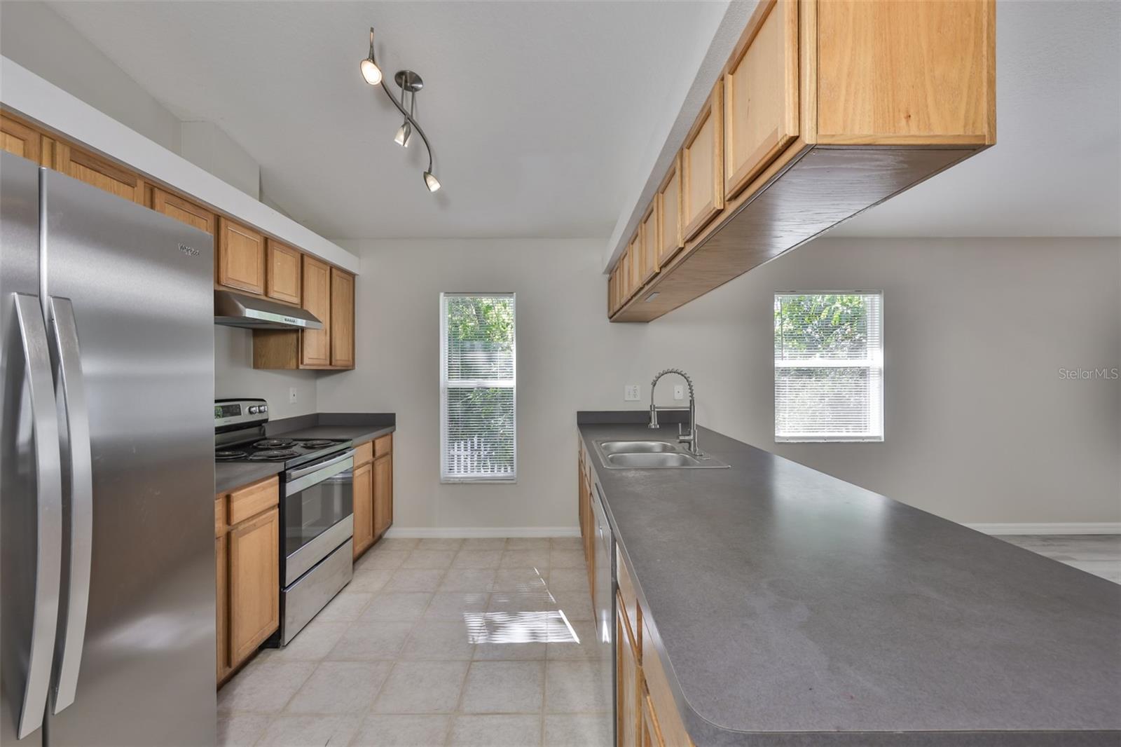 TAMPA BAY HIGHLANDS - Residential Lease