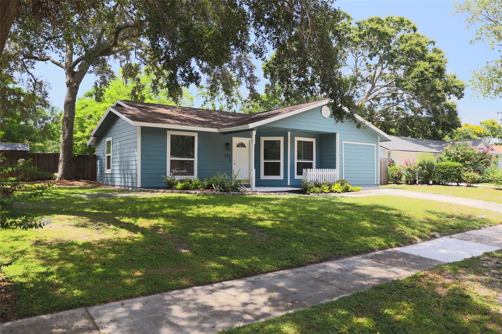 731 LAKEVIEW DRIVE