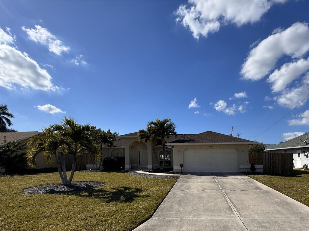 Photo of 3806 SW 6th Avenue, Cape Coral, FL 33914 (MLS # TB8469300)