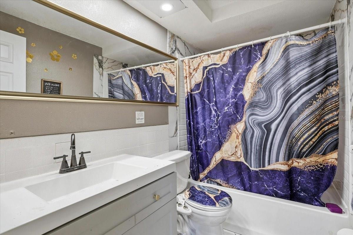 HOLIDAY LAKE ESTATES - Residential