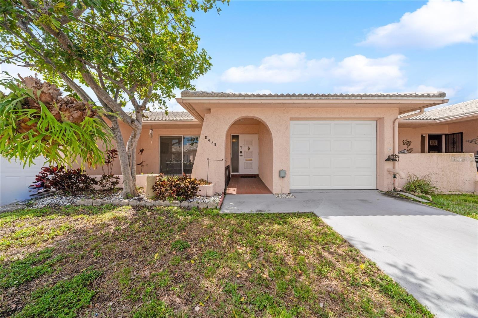 Charming 2-Bedroom Villa in 55+ Community – Pinellas Park, FL
Welcome to 5428 Larchmont Ct – a beautifully maintained villa nestled in the heart of a quiet and desirable 55+ community in Pinellas Park. This 2-bedroom, 2-bath home features an open-concept living and dining space, a bright kitchen with plenty of cabinetry, and a private screened-in patio—perfect for relaxing with your morning coffee.
Enjoy easy-care tile flooring throughout, spacious bedrooms with generous closet space, and an in-unit laundry area for added convenience. The home also includes an attached 1-car garage and a driveway for additional parking.
Located near shopping, restaurants, and medical facilities, this community also offers amenities like a clubhouse and community pool. Landscaping and exterior maintenance are included, offering a hassle-free lifestyle.
Available for immediate occupancy
No smoking
Small pets may be considered
Rent includes HOA fees
Occupancy is contingent on HOA approval
HoA requires $150 application fee