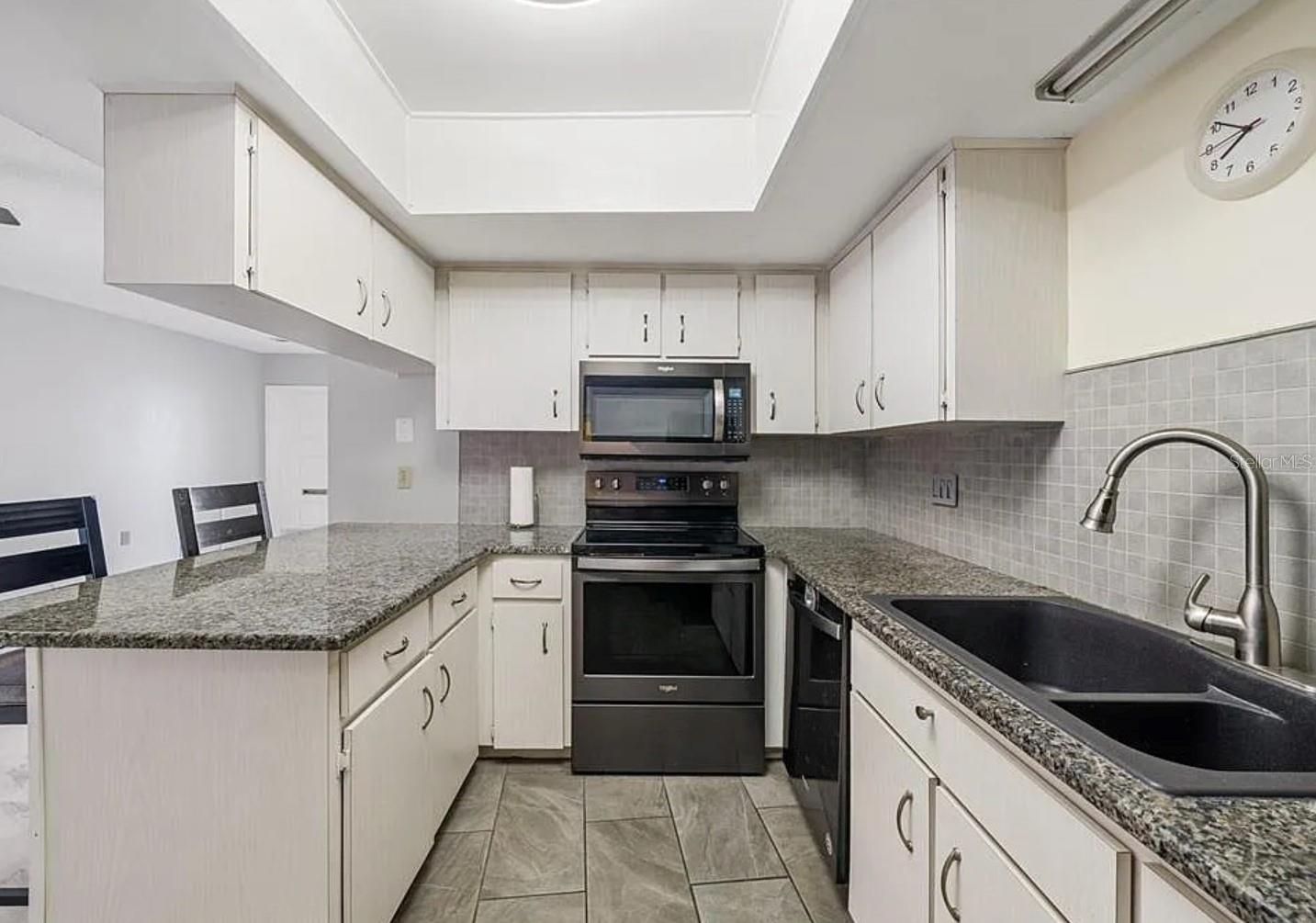 SPRINGWOOD VILLAS - Residential Lease