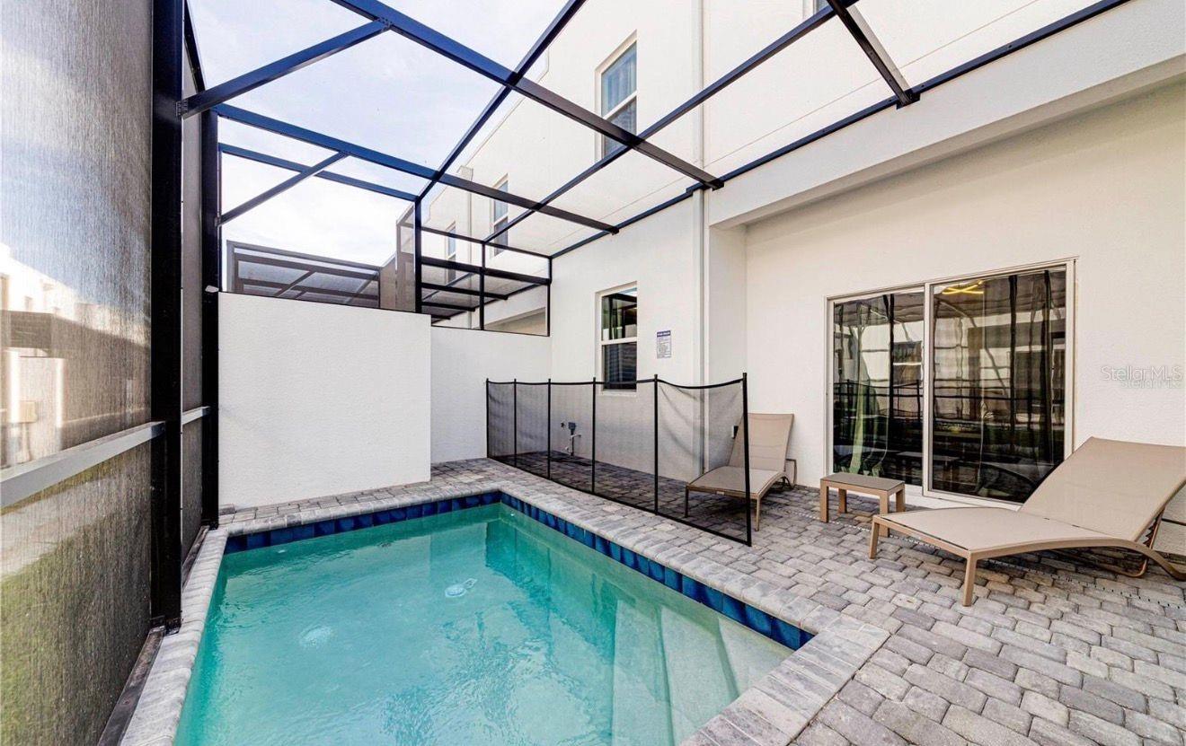 AZUR RESIDENCE - Residential Lease