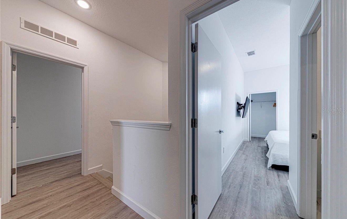 AZUR RESIDENCE - Residential Lease