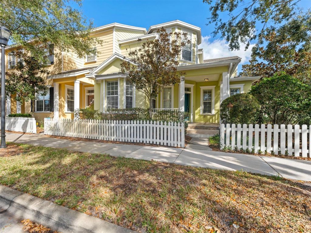 Photo of 6222 Hadley Commons Drive, Riverview, FL 33578 (MLS # TB8459049)