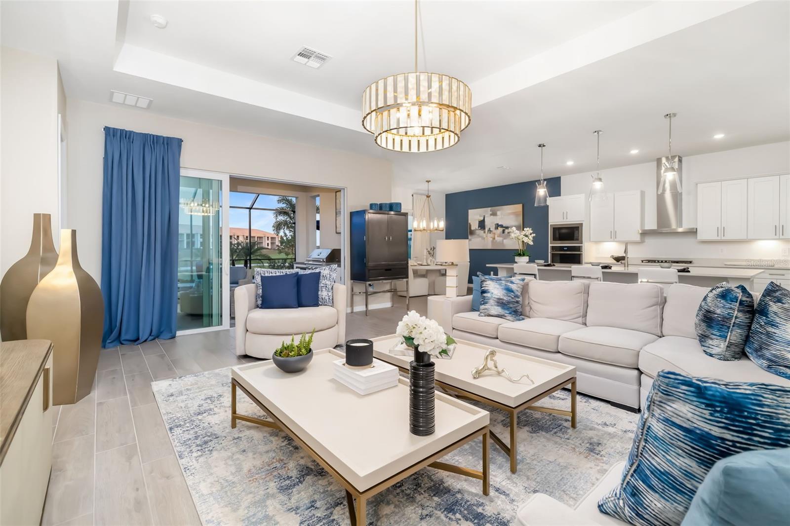 CALUSA COUNTRY CLUB - Residential Lease