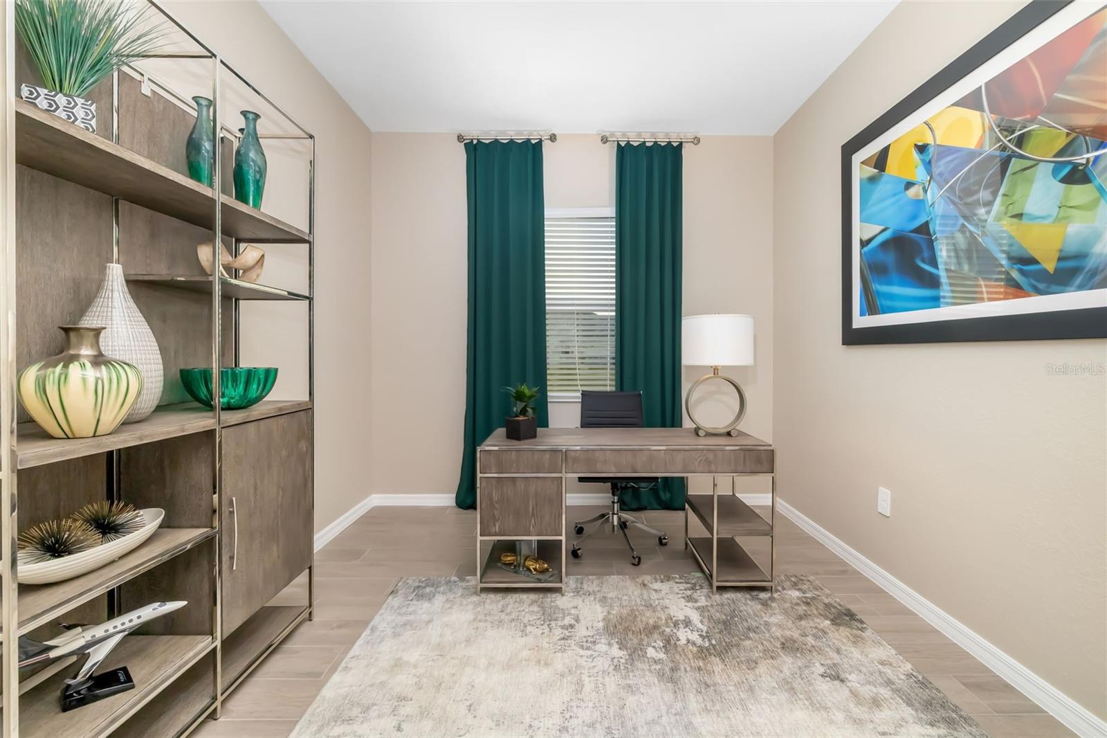 CALUSA COUNTRY CLUB - Residential Lease