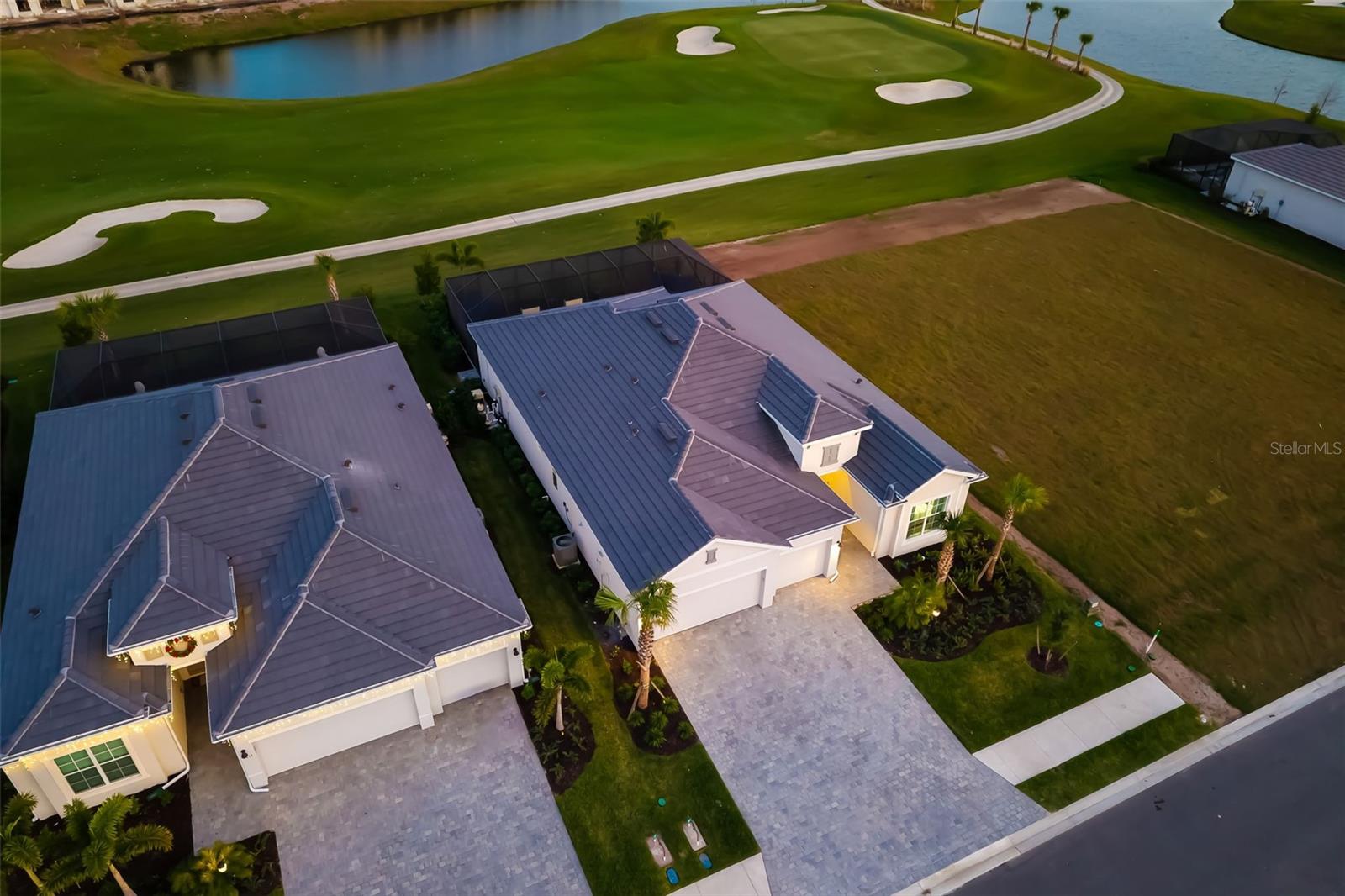 CALUSA COUNTRY CLUB - Residential Lease