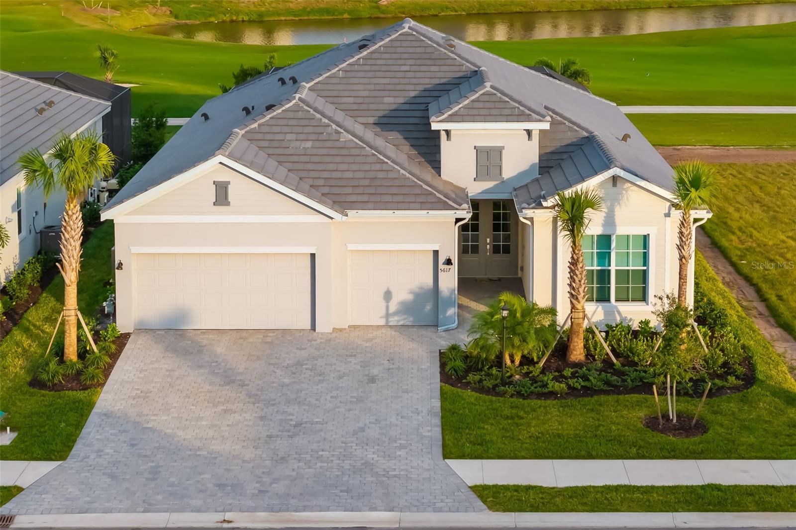 CALUSA COUNTRY CLUB - Residential Lease