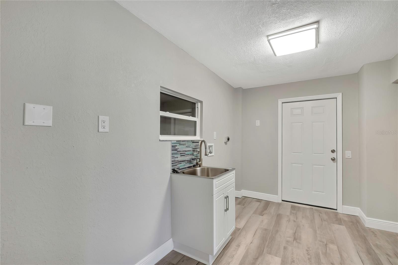 DRIFTWOOD ISLES - Residential