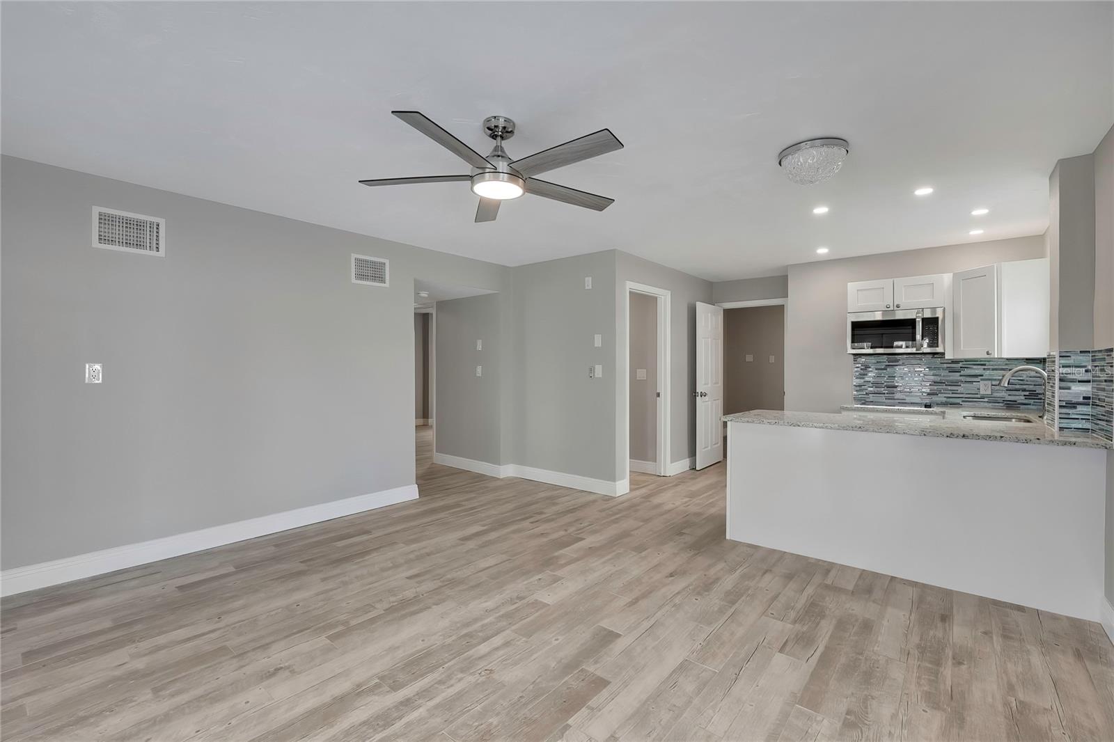 DRIFTWOOD ISLES - Residential