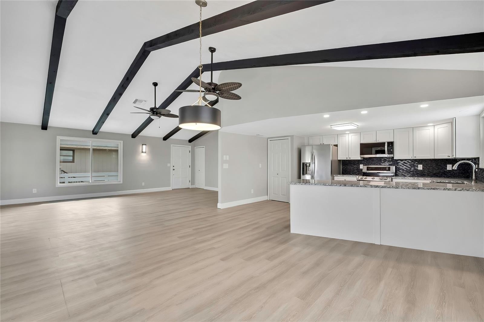 DRIFTWOOD ISLES - Residential