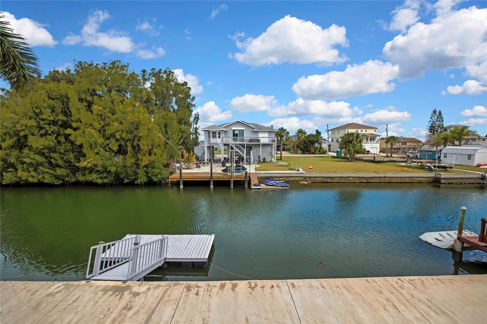 DRIFTWOOD ISLES - Residential