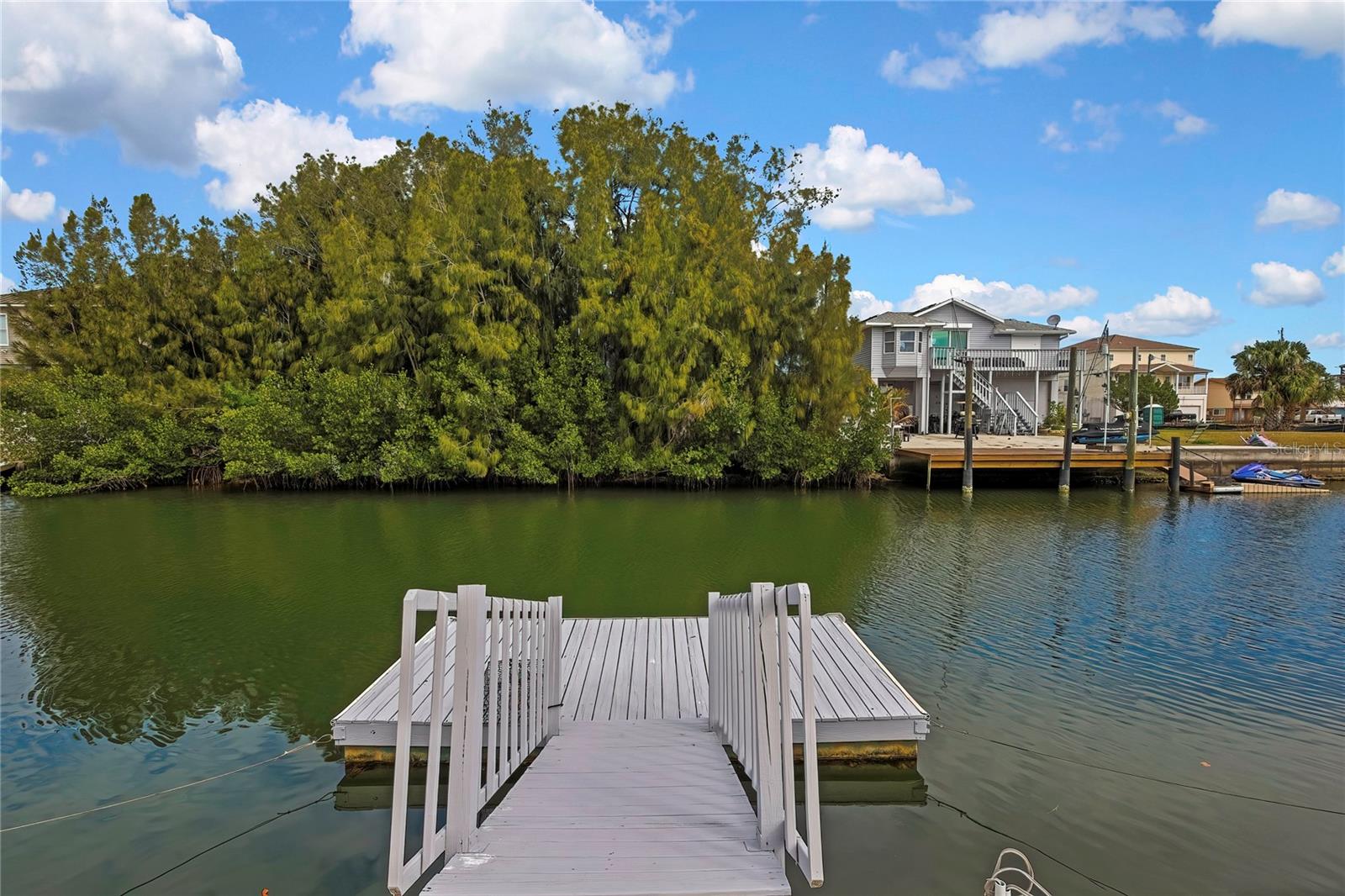 DRIFTWOOD ISLES - Residential