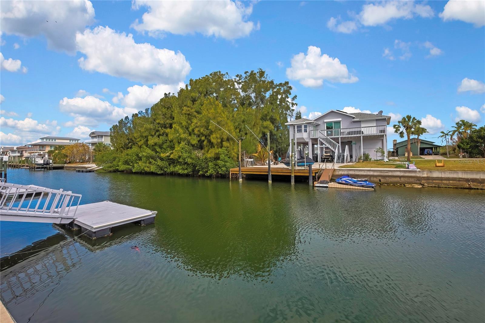 DRIFTWOOD ISLES - Residential