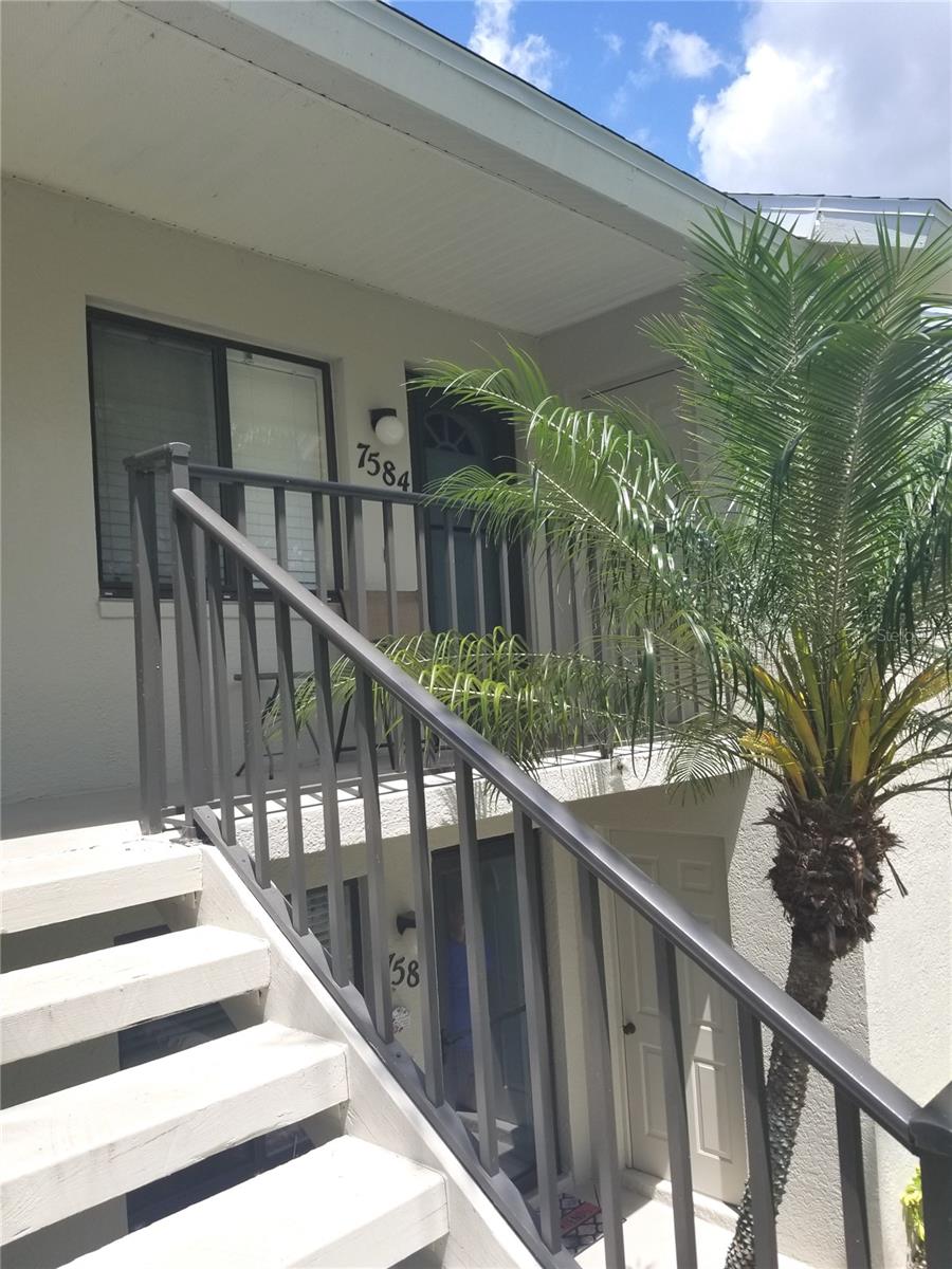 EAGLE CREEK VI CONDO - Residential Lease