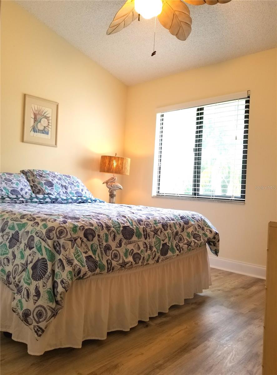 EAGLE CREEK VI CONDO - Residential Lease