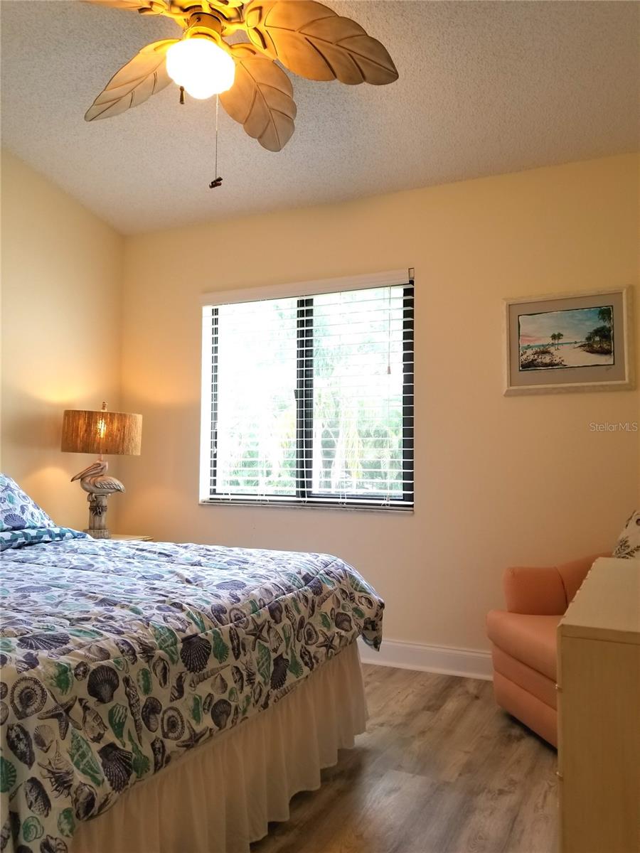 EAGLE CREEK VI CONDO - Residential Lease