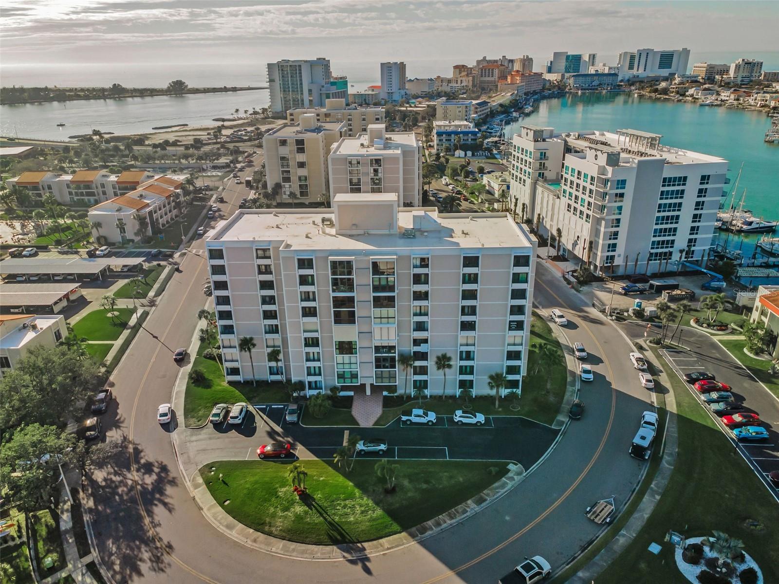 CLEARWATER POINT NO 7 (NO TENNIS) - Residential