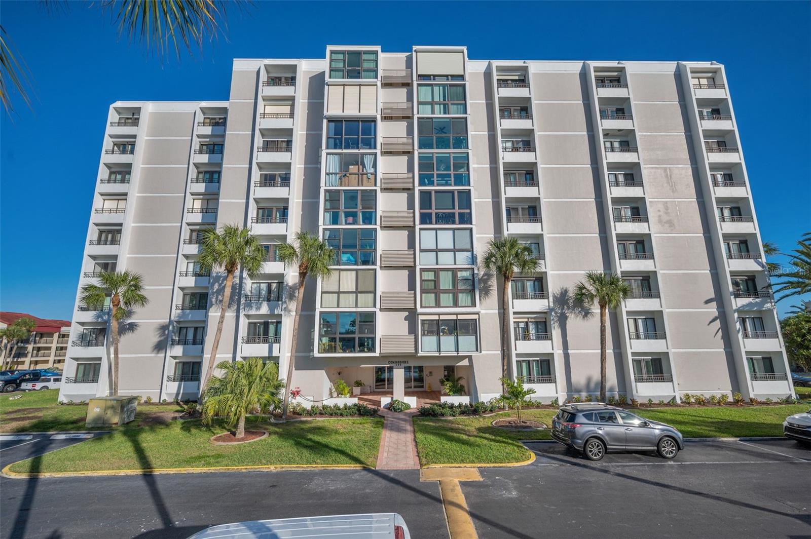 CLEARWATER POINT NO 7 (NO TENNIS) - Residential