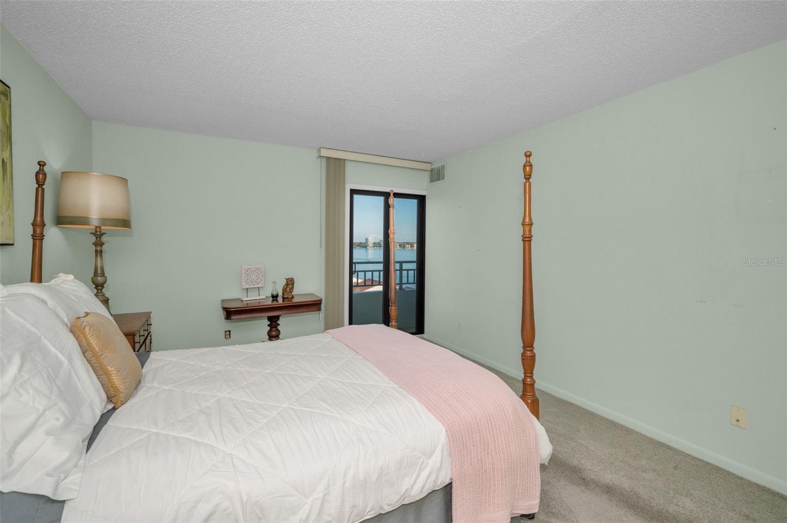 CLEARWATER POINT NO 7 (NO TENNIS) - Residential