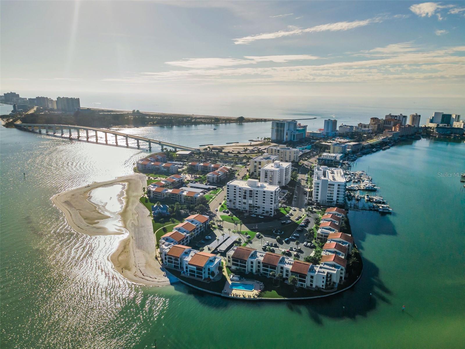 CLEARWATER POINT NO 7 (NO TENNIS) - Residential