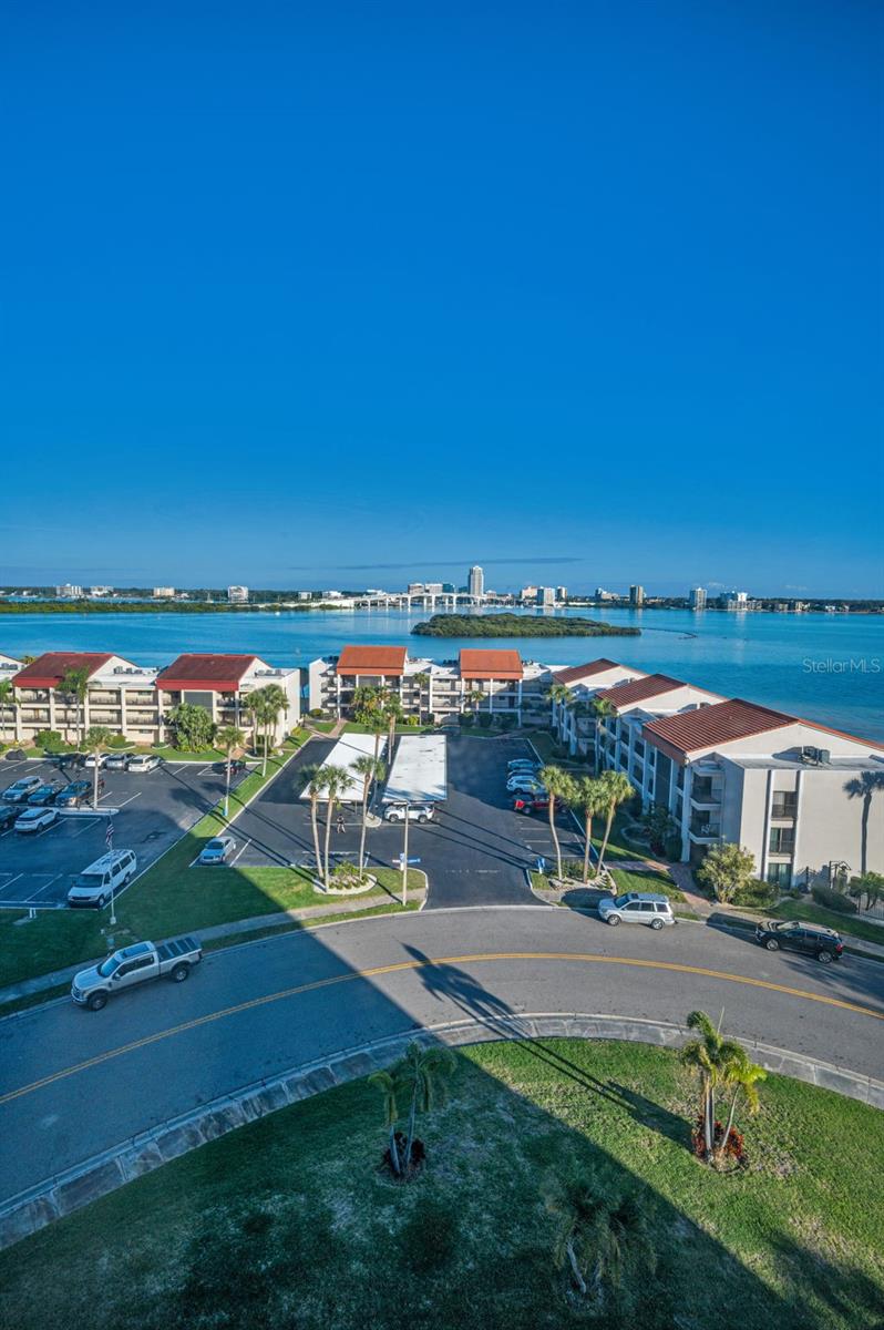 CLEARWATER POINT NO 7 (NO TENNIS) - Residential