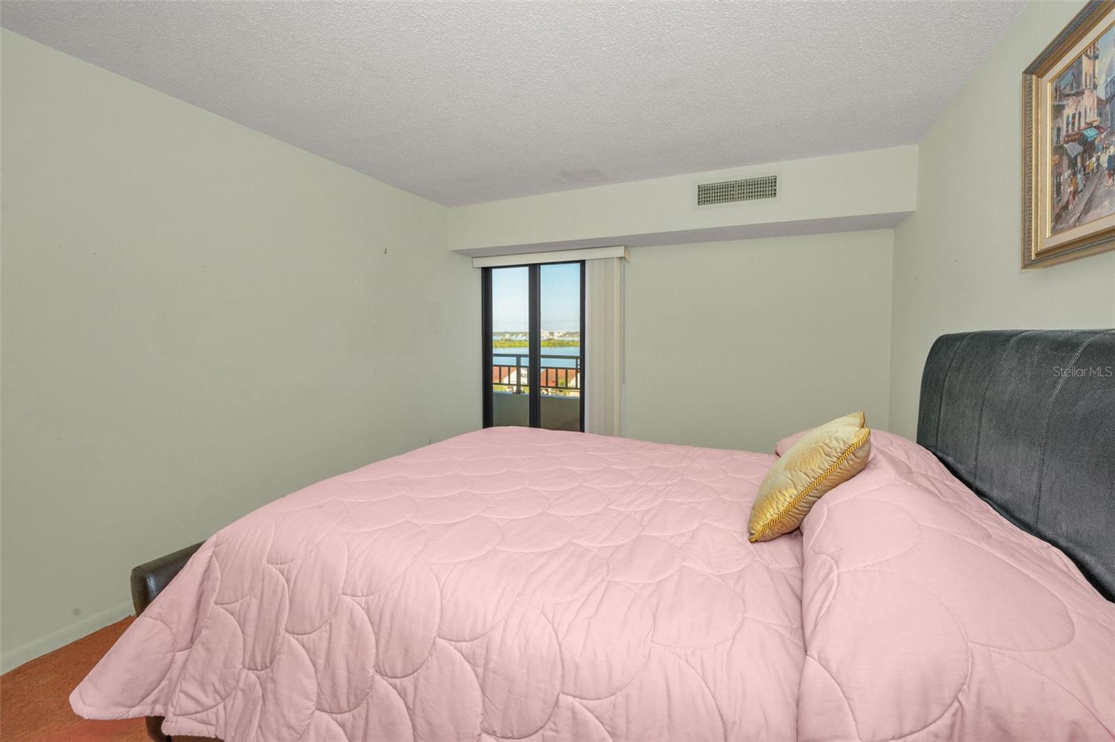 CLEARWATER POINT NO 7 (NO TENNIS) - Residential