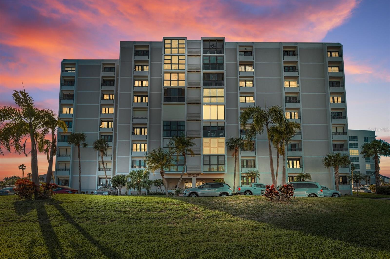 CLEARWATER POINT NO 7 (NO TENNIS) - Residential