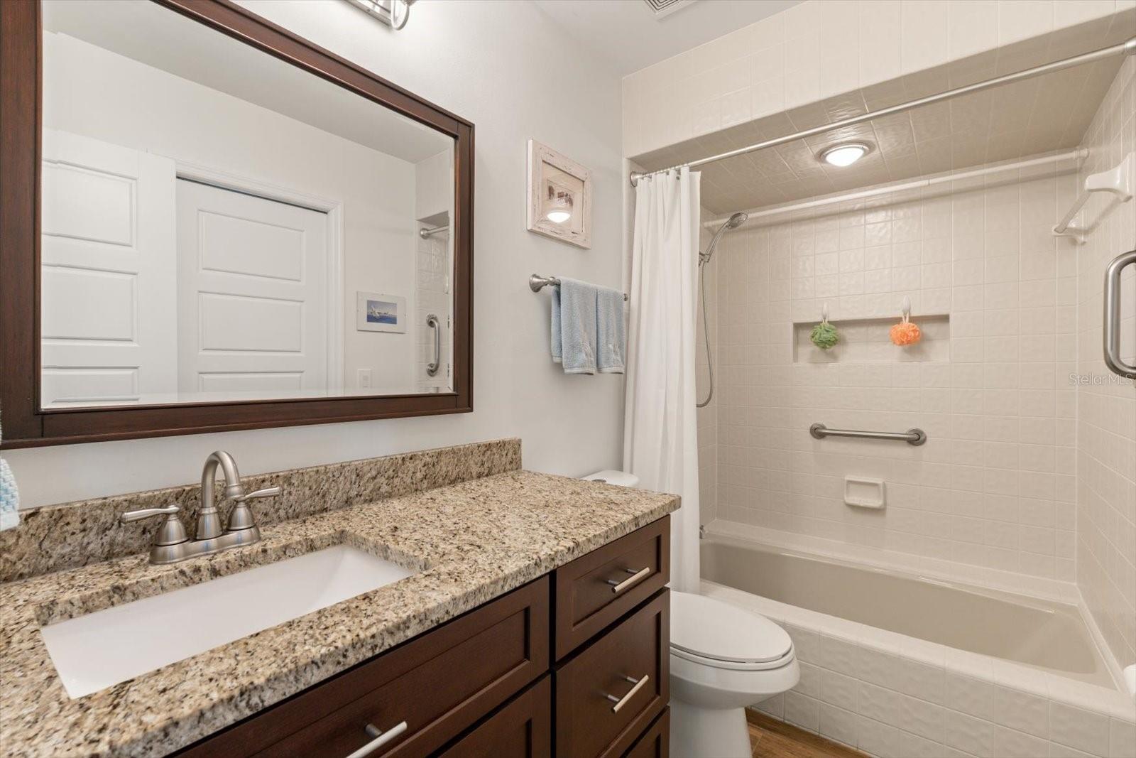 PINE BAY FOREST - Residential