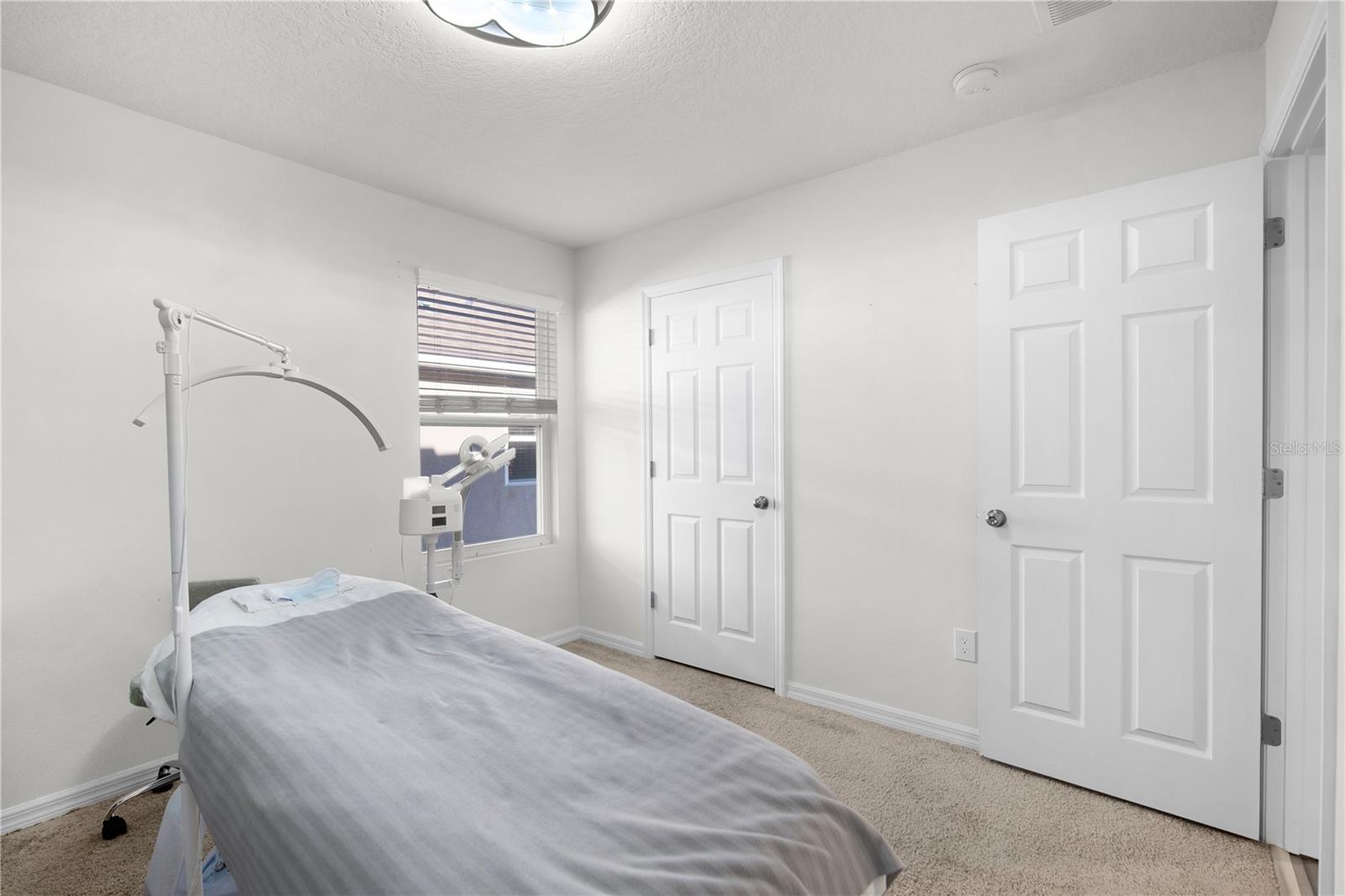 TOHOQUA PH 1 - Residential Lease