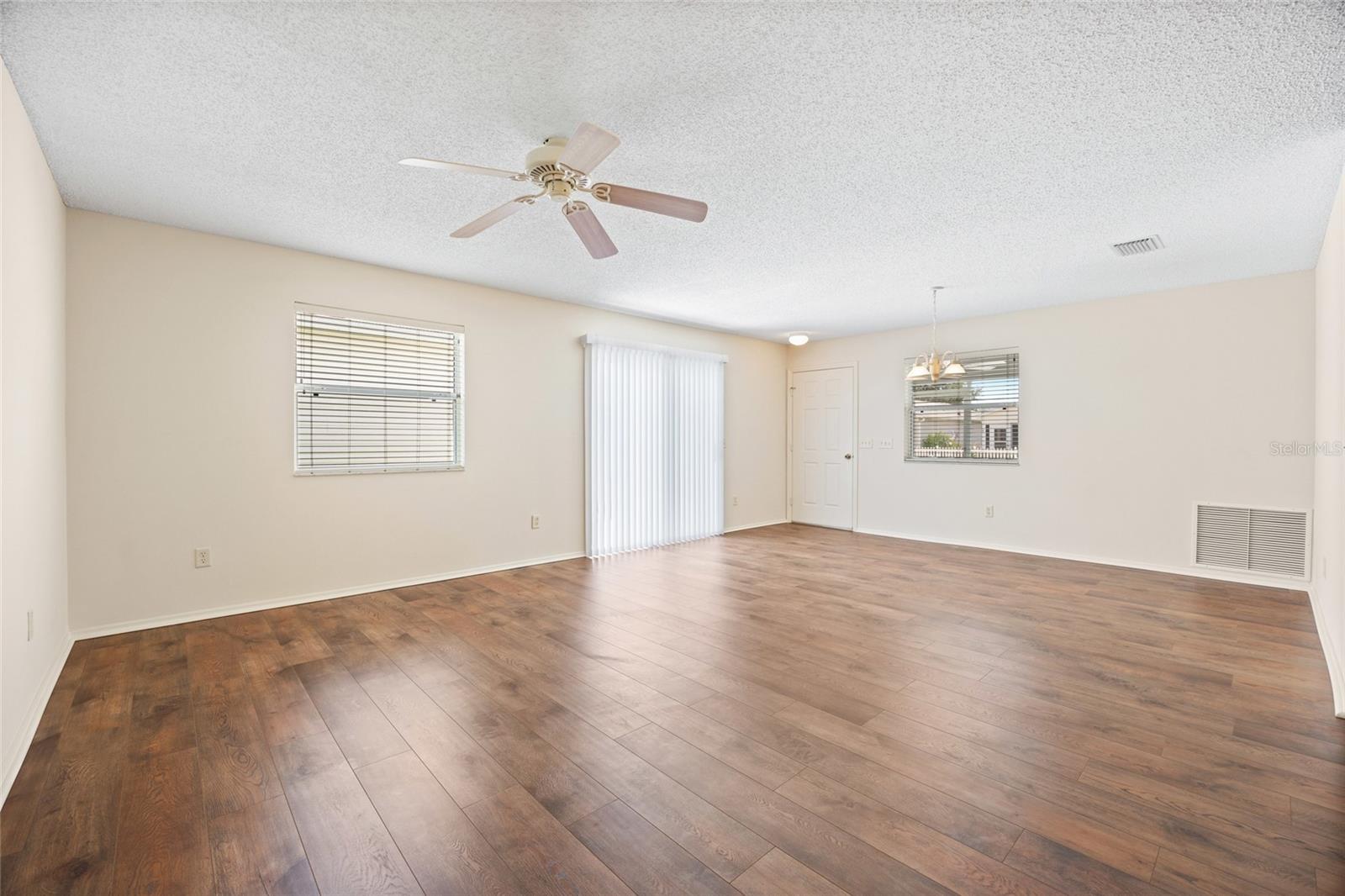 VILLAGES/MARION VLS/SHERWOOD - Residential